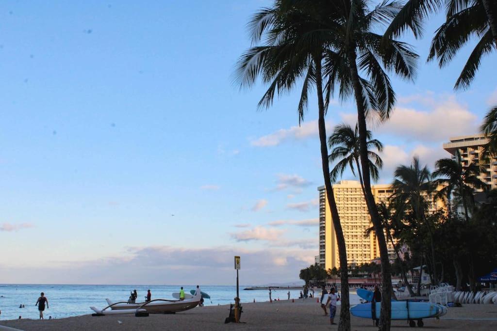Seashore Waikiki Studio 1 Block From A Beach No Resort Fees Honolulu Exteriér fotografie